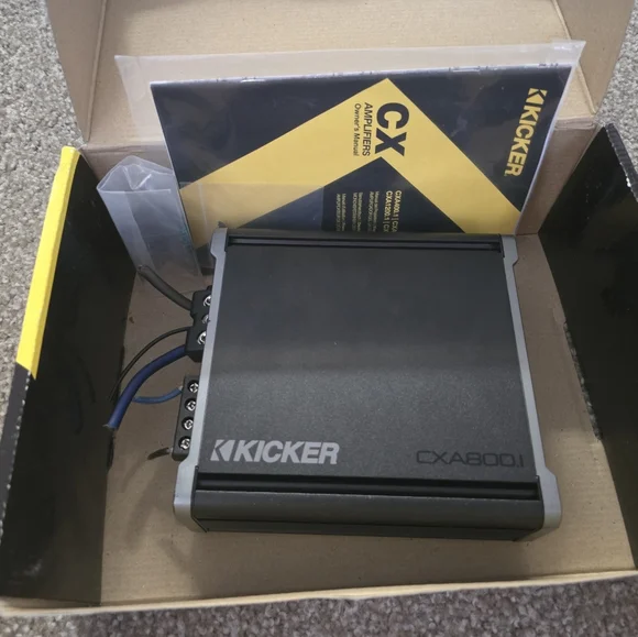 Kicker Amp 1600W - Picture 2 of 2